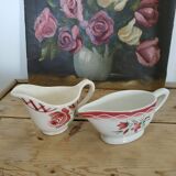 Duo of gravy boats