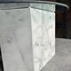 Table basse vintage en verre et marbre