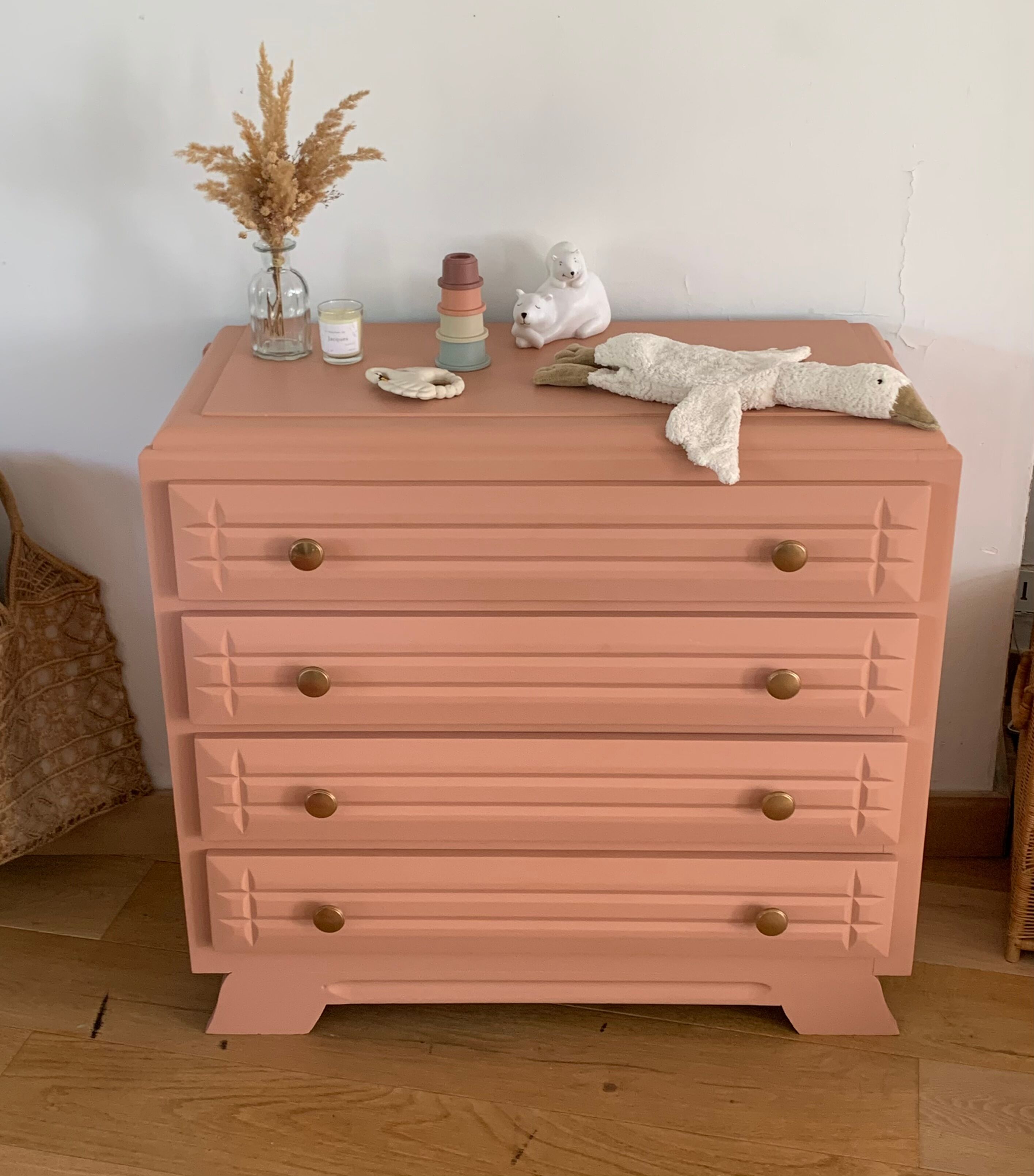 Vintage dresser pink blush