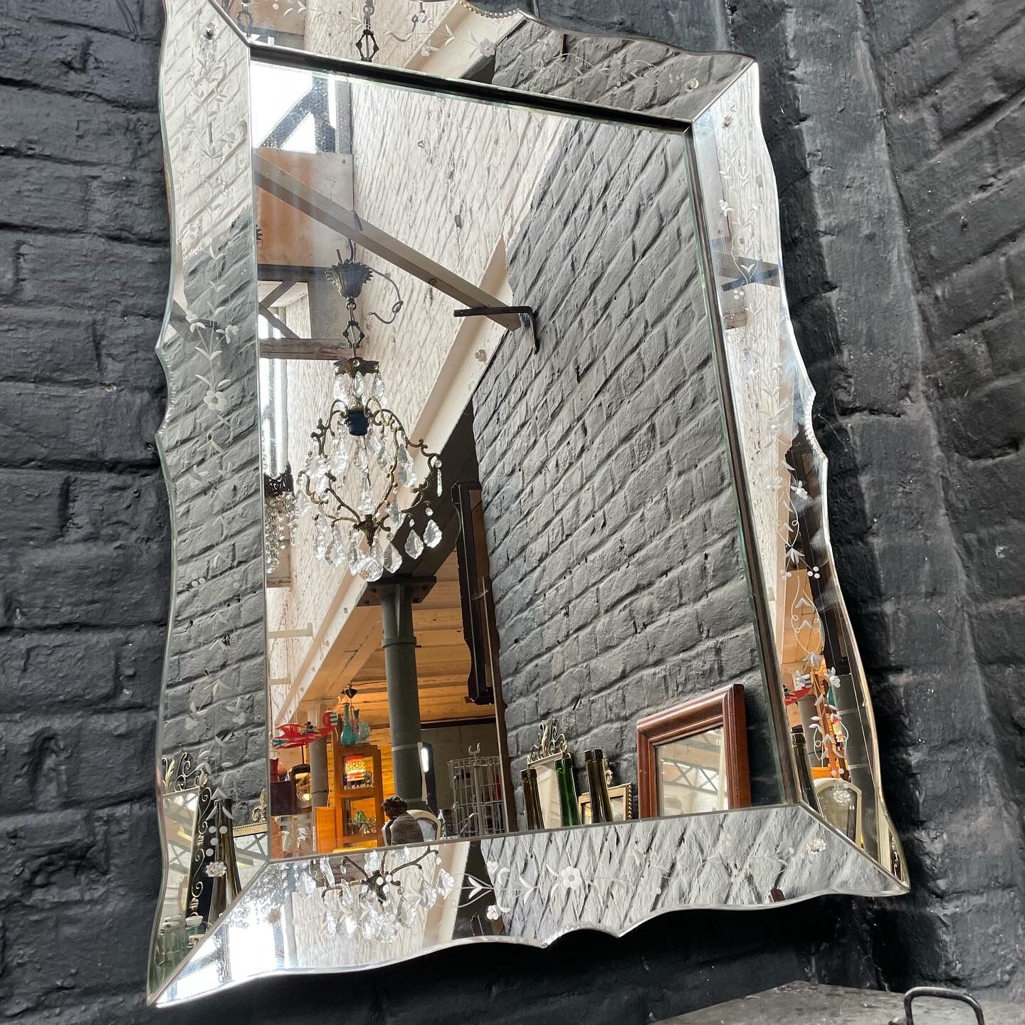 Venetian mirror 98x71cm