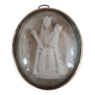 Our Lady of Good Help reliquary medallion