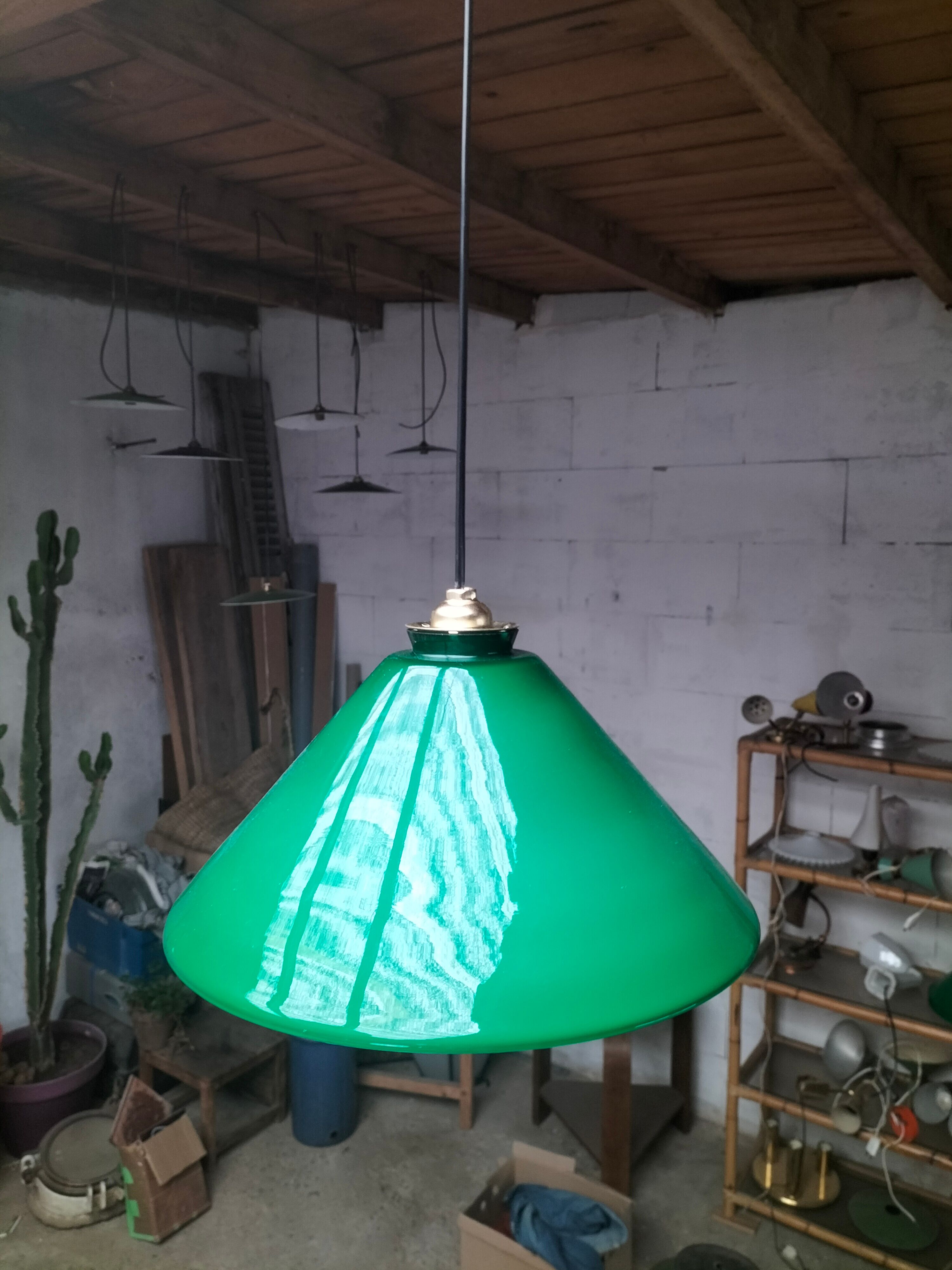 Pendant light green opaline cone