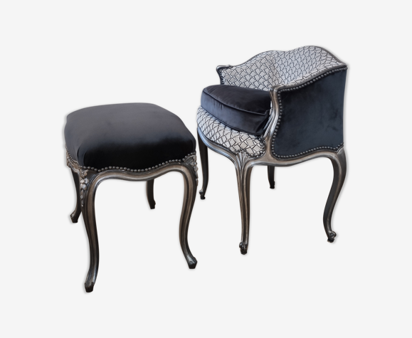 Fauteuil cabriolet et son repose pied
