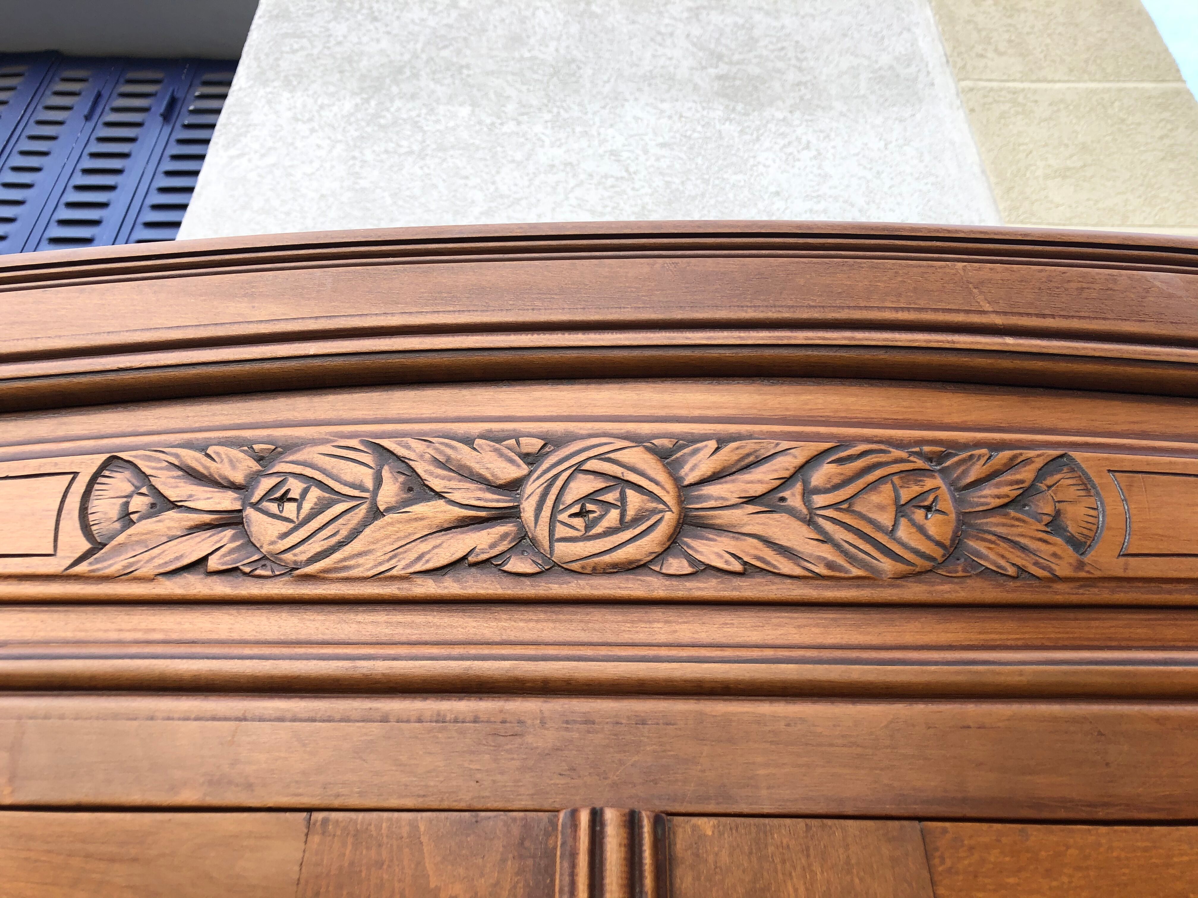 Parisian hotel wardrobe