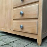 Armoire parisienne asymétrique bois brut 1950