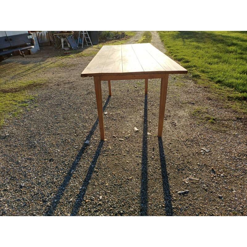 Table de ferme campagnarde en pin