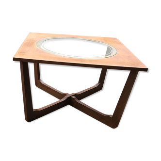 Table basse ronde en verre et dorée, années 1960