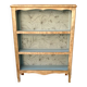 Small upcycled vintage bookshelf – Wood and floral background