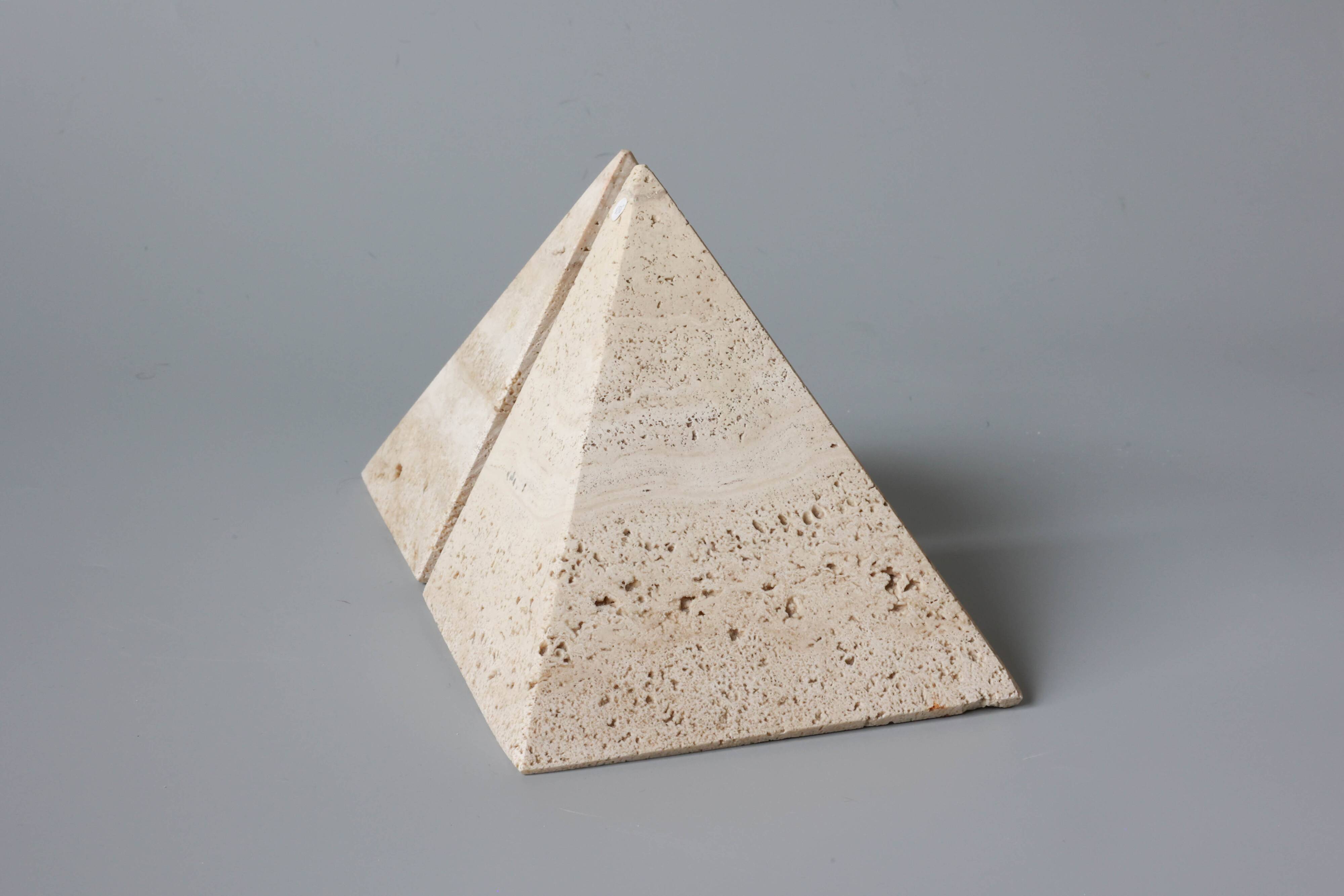 Pyramid shaped travertine bookends