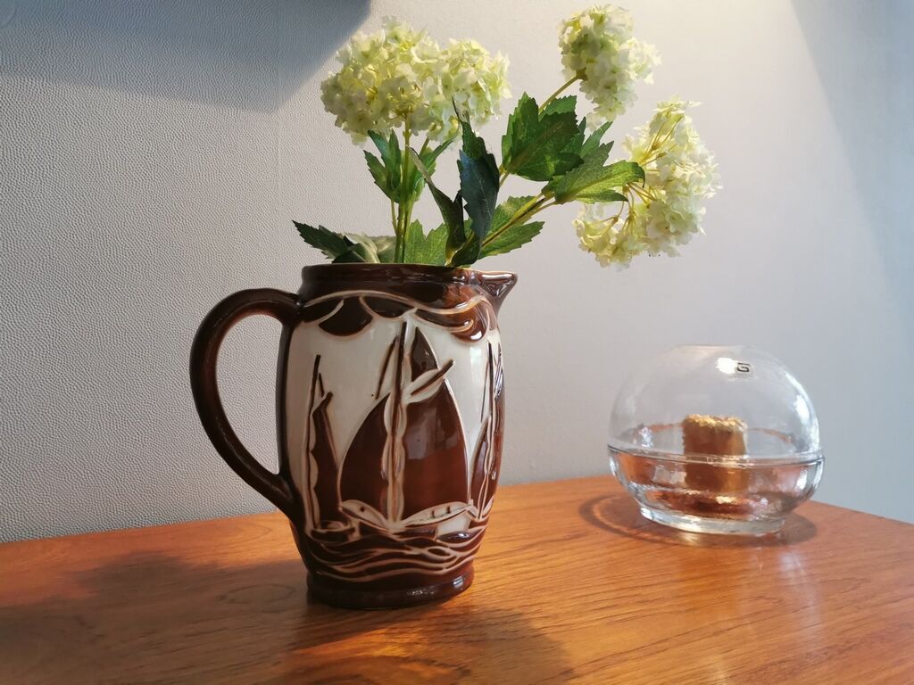 Pitcher "Marine" Saint Clement