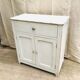 Buffet parisien blanc vintage