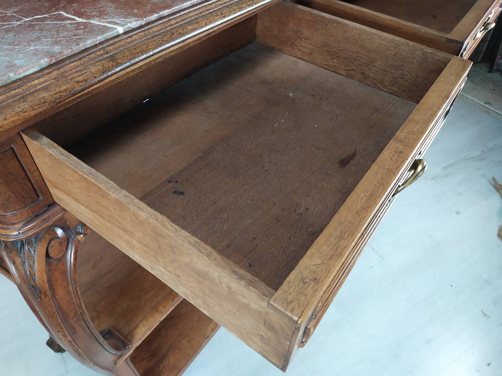 Louis XV console style