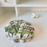 Porcelain box decoration flowers