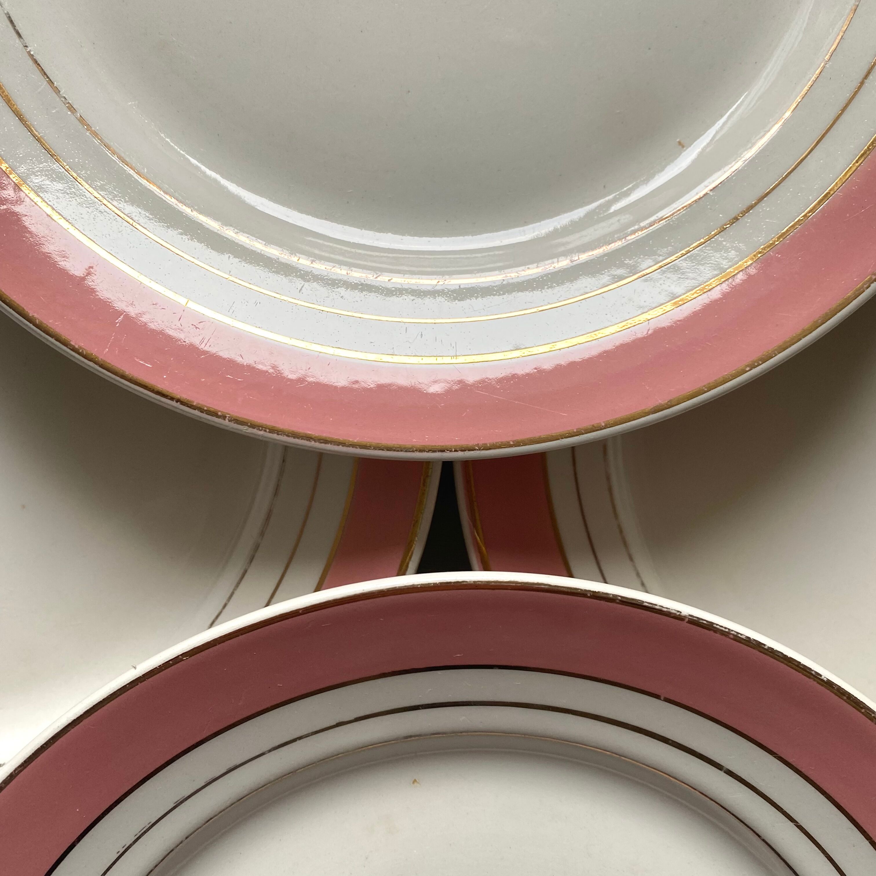 Dessert service plates and dish in Luneville porcelain