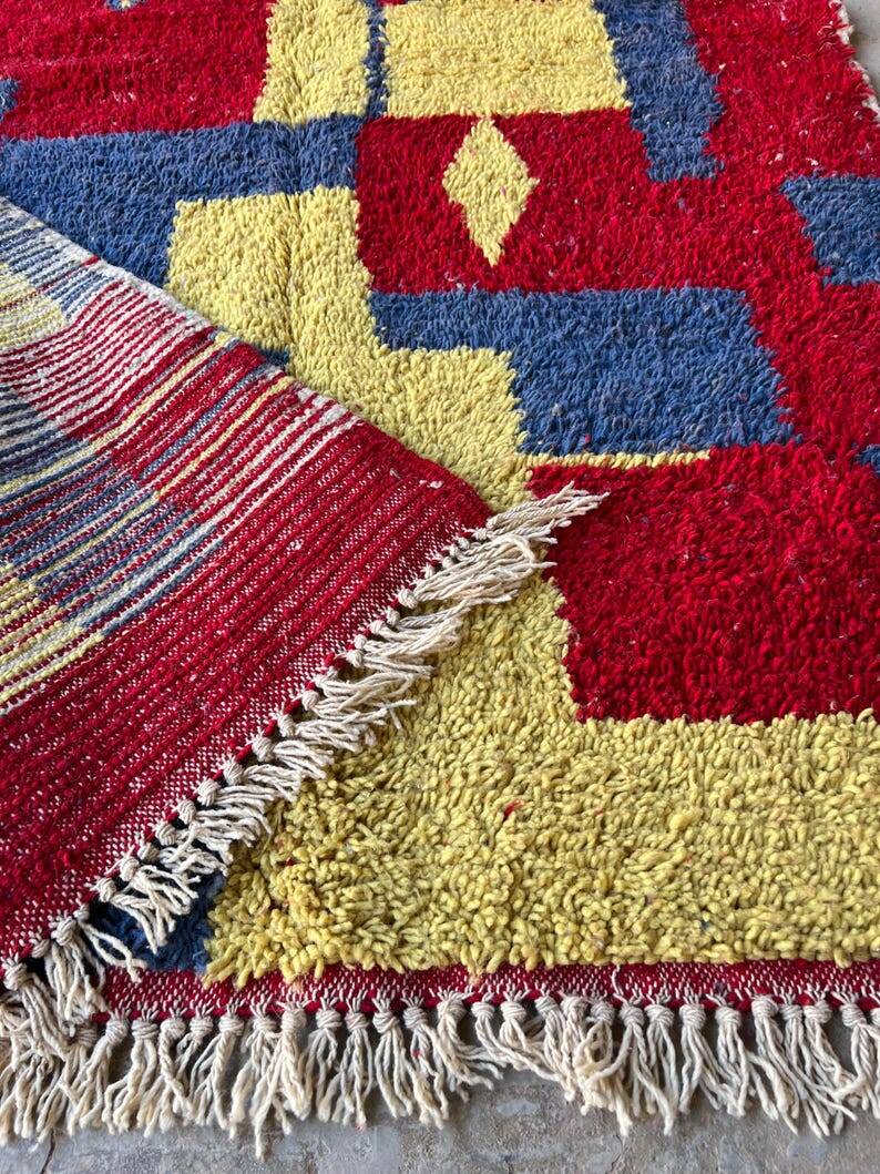 Handmade natural wool rug 250cm x 150cm