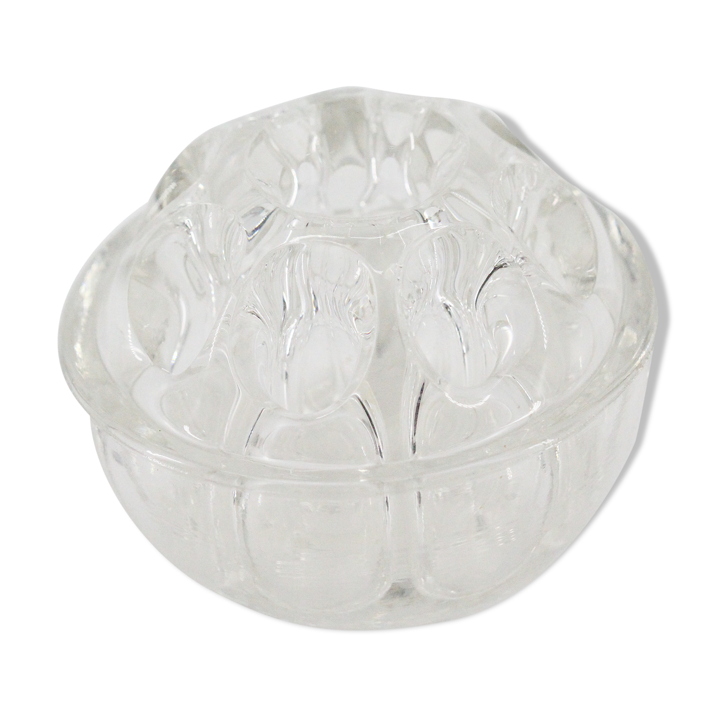 Pique old glass flowers