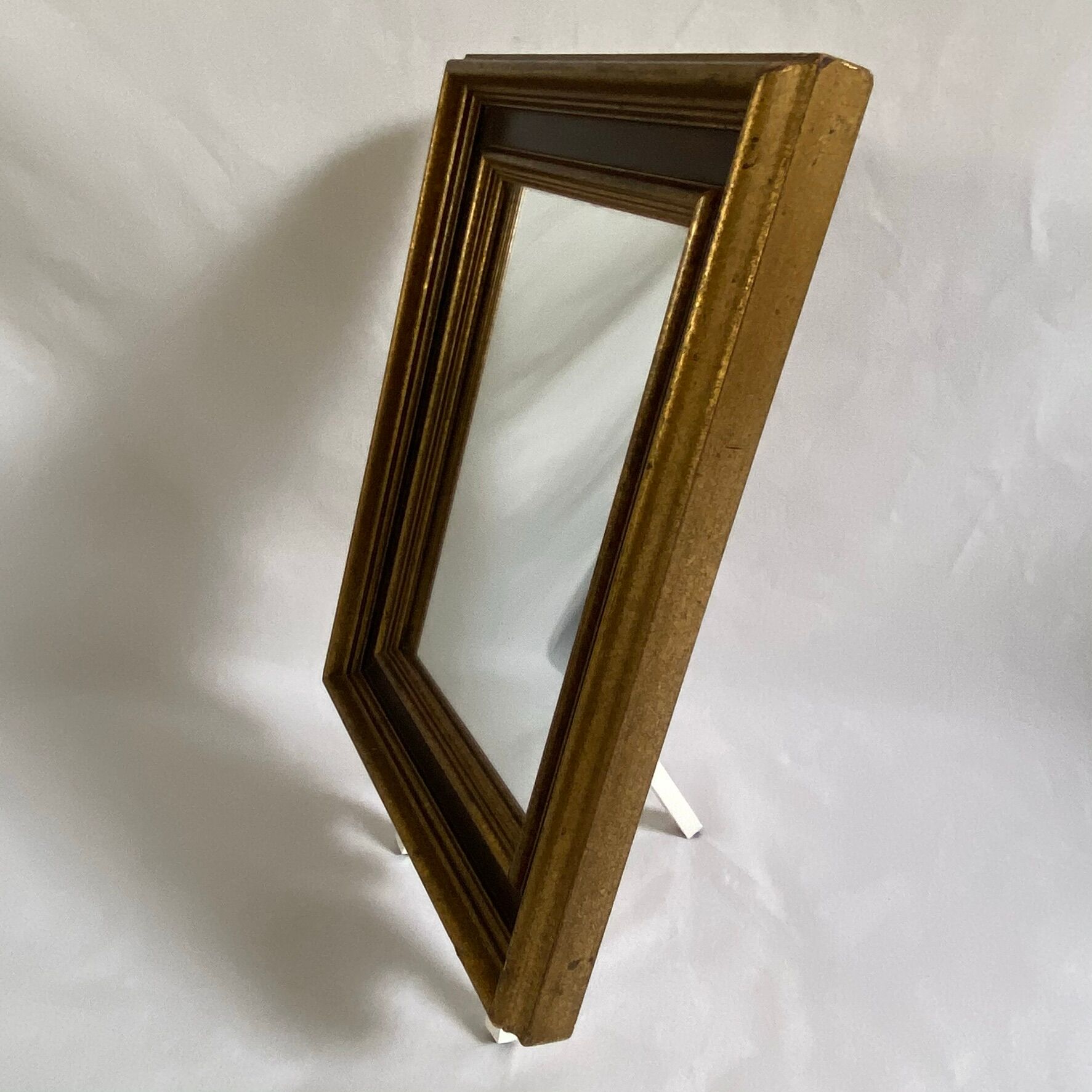 Golden leaf gold mirror