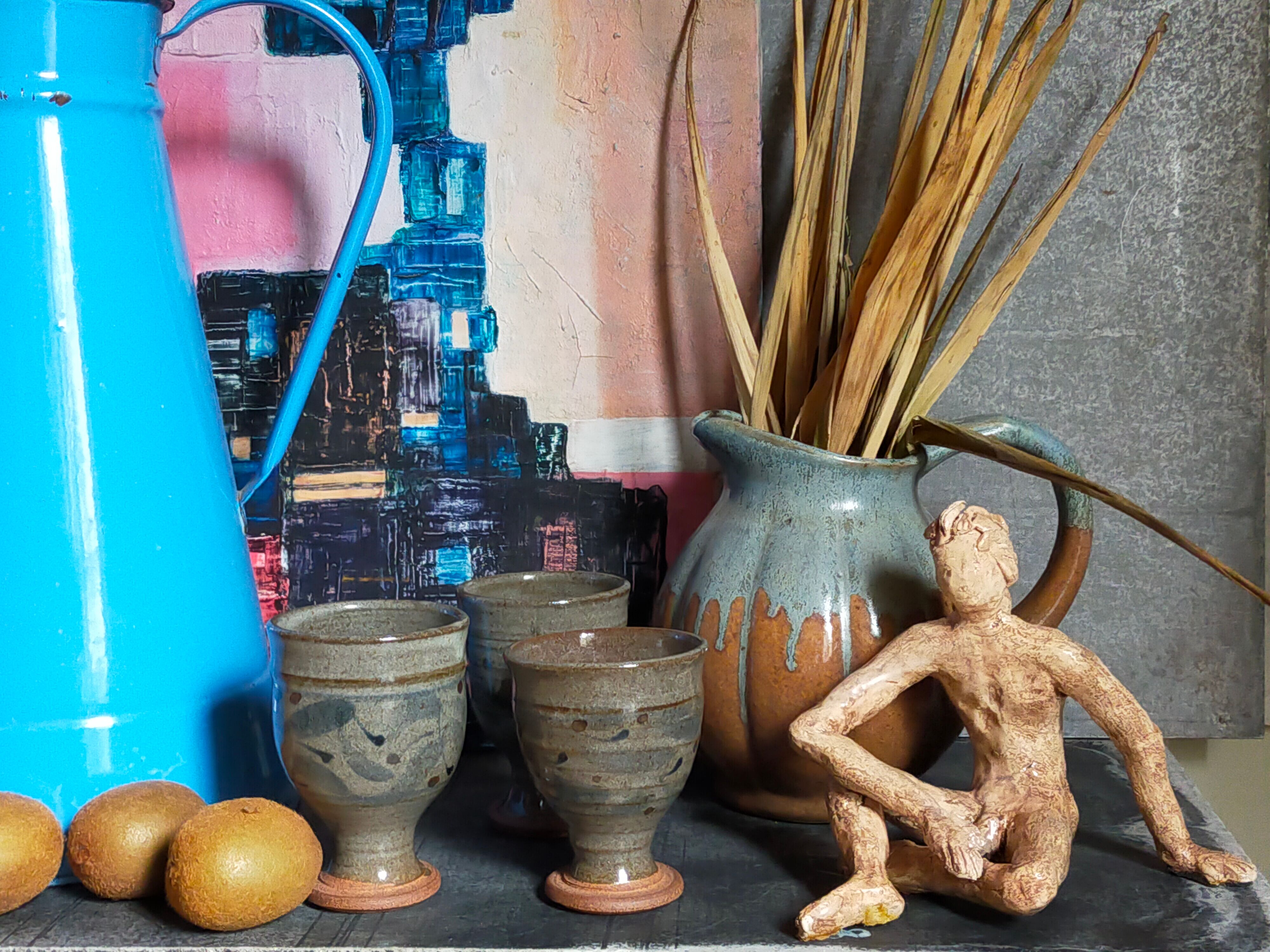 Trois tasses de potier en grès émaillé vintages