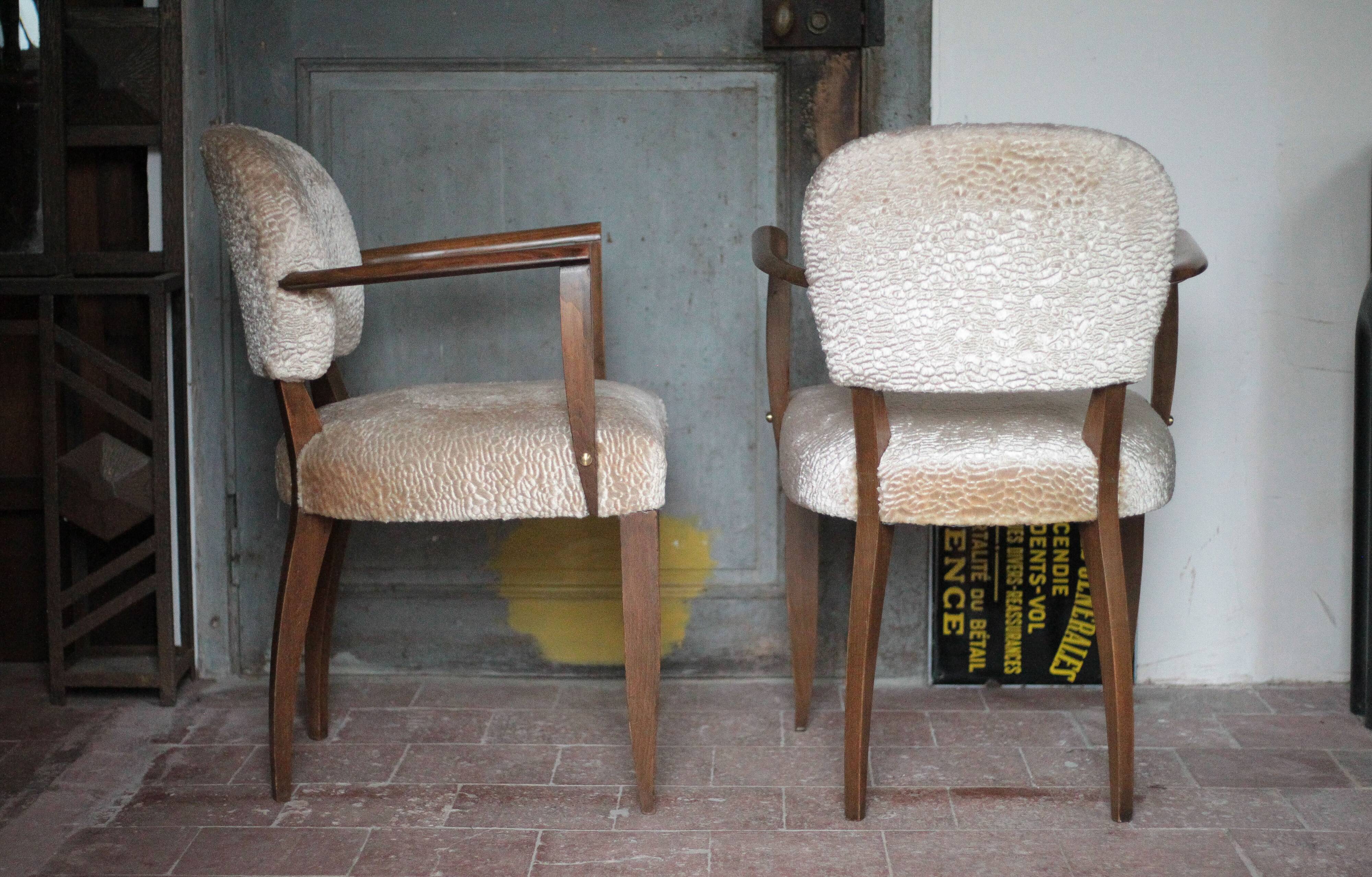 Pair of bridge chairs in wood and powder pink satin-effect fabric, Art Deco style