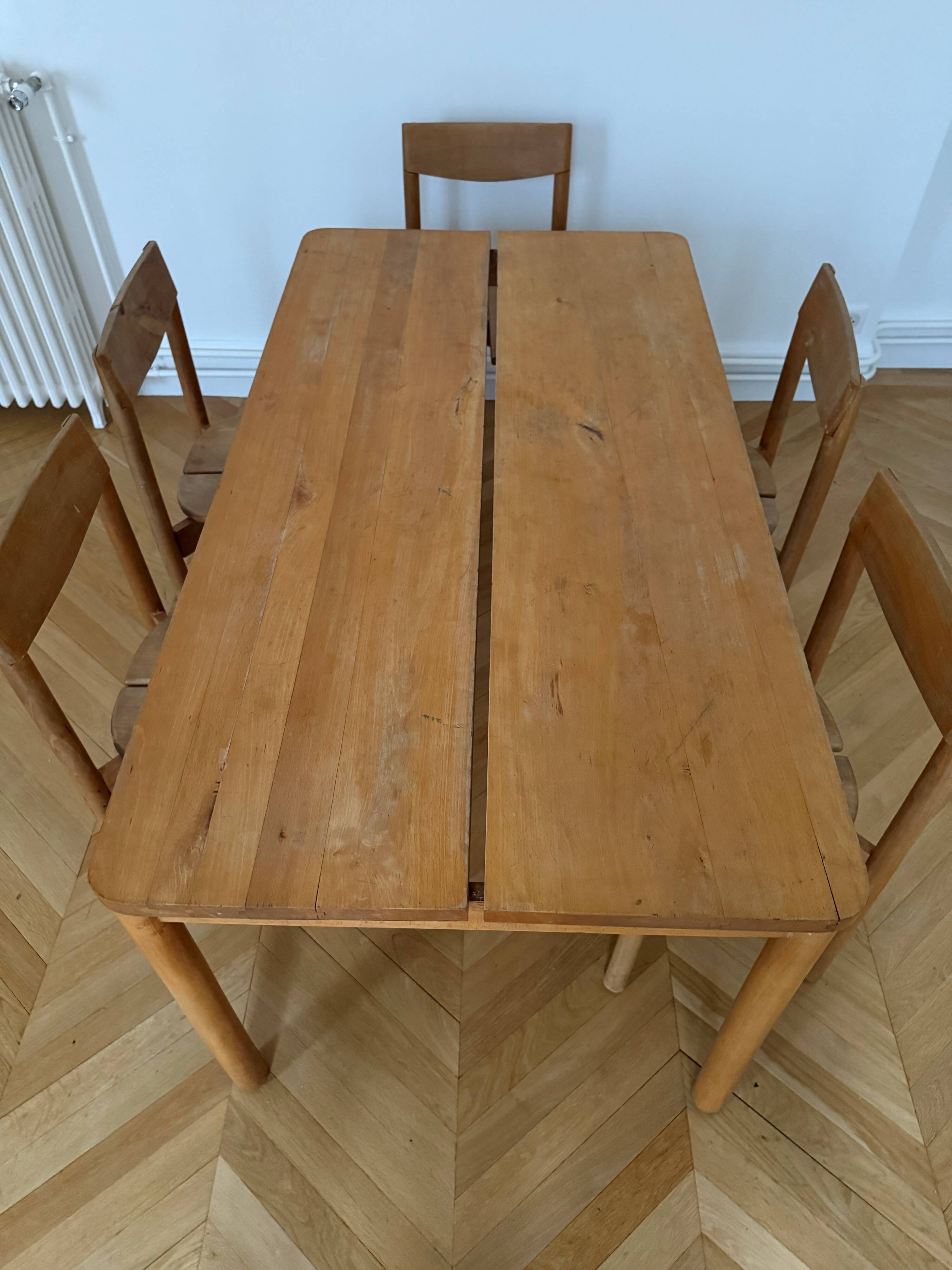 Pierre Gautier Delaye table and chairs, Coffee Bean model