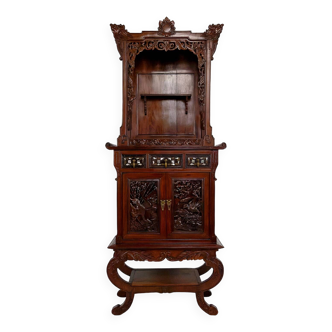 Important Asian Cabinet in carved wood, Vietnam or China, Circa 1880