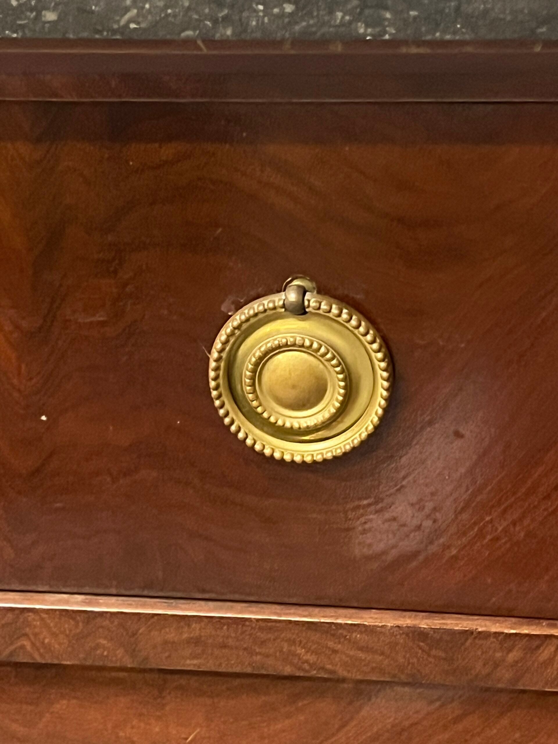 Empire chest of drawers, early 19th century period in mahogany veneer