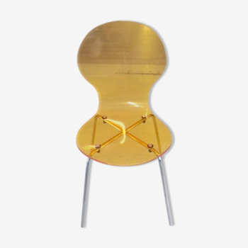 Polycarbonate chair and chrome legs