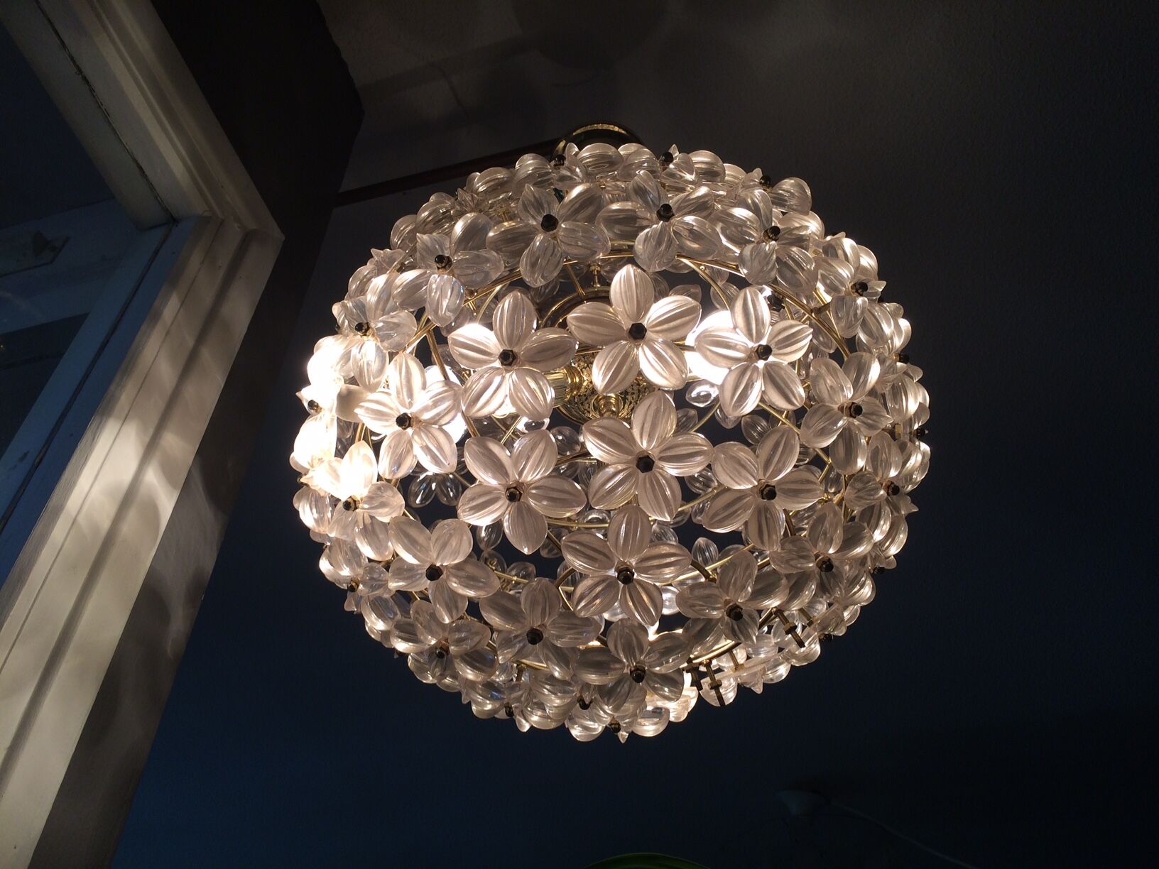 Vintage floral ball hanging lamp, 3 lights 60s