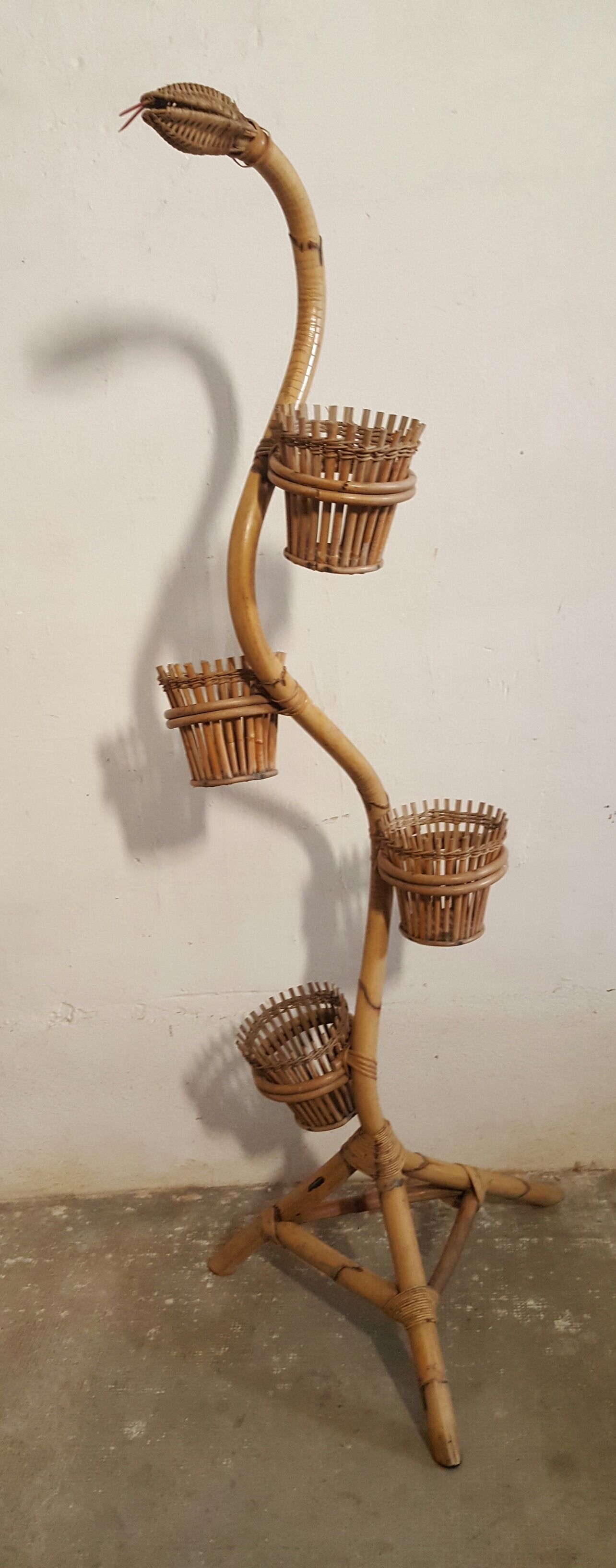 Porte plantes rotin