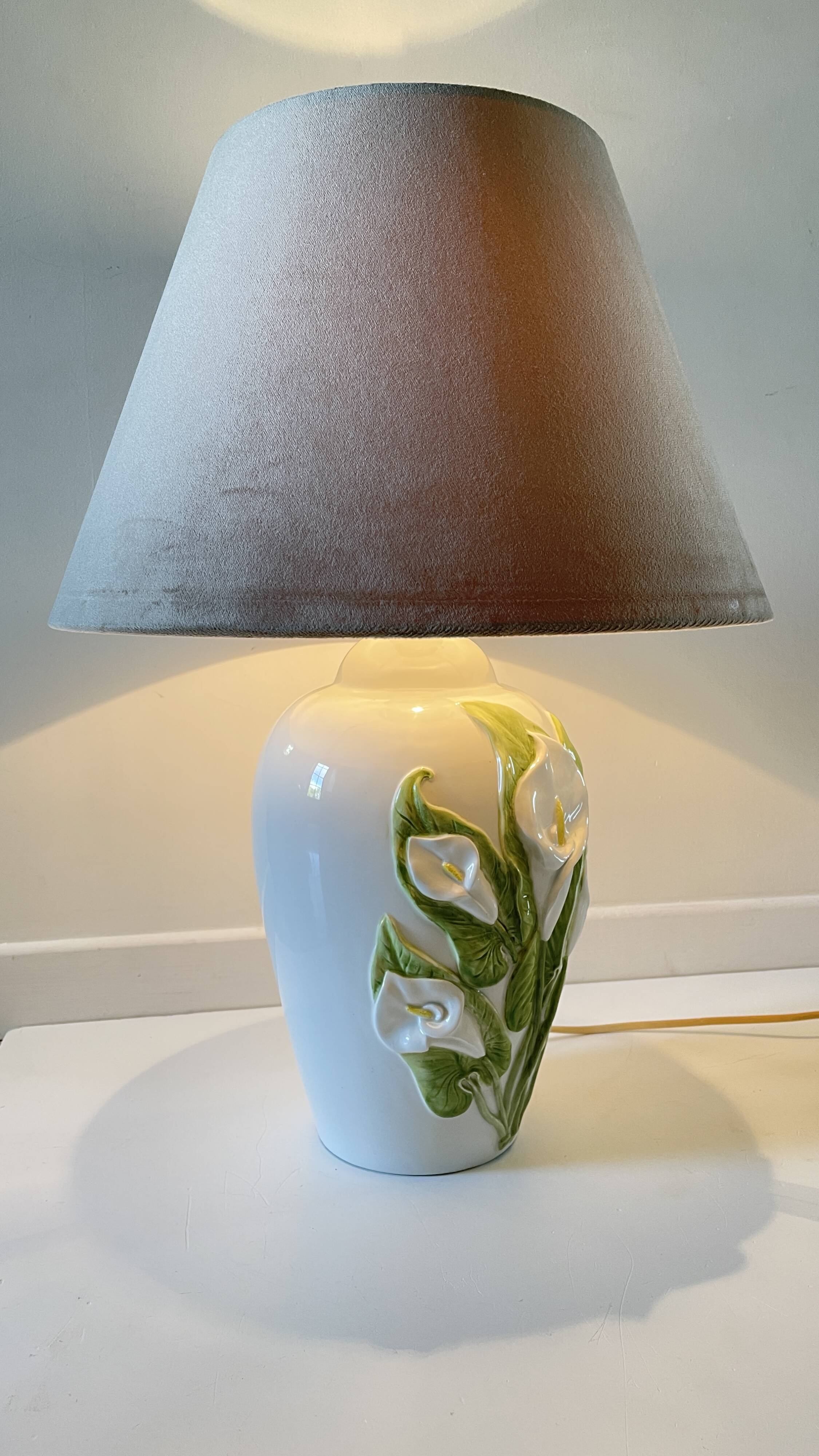 Italian ceramic lamp with arum flowers