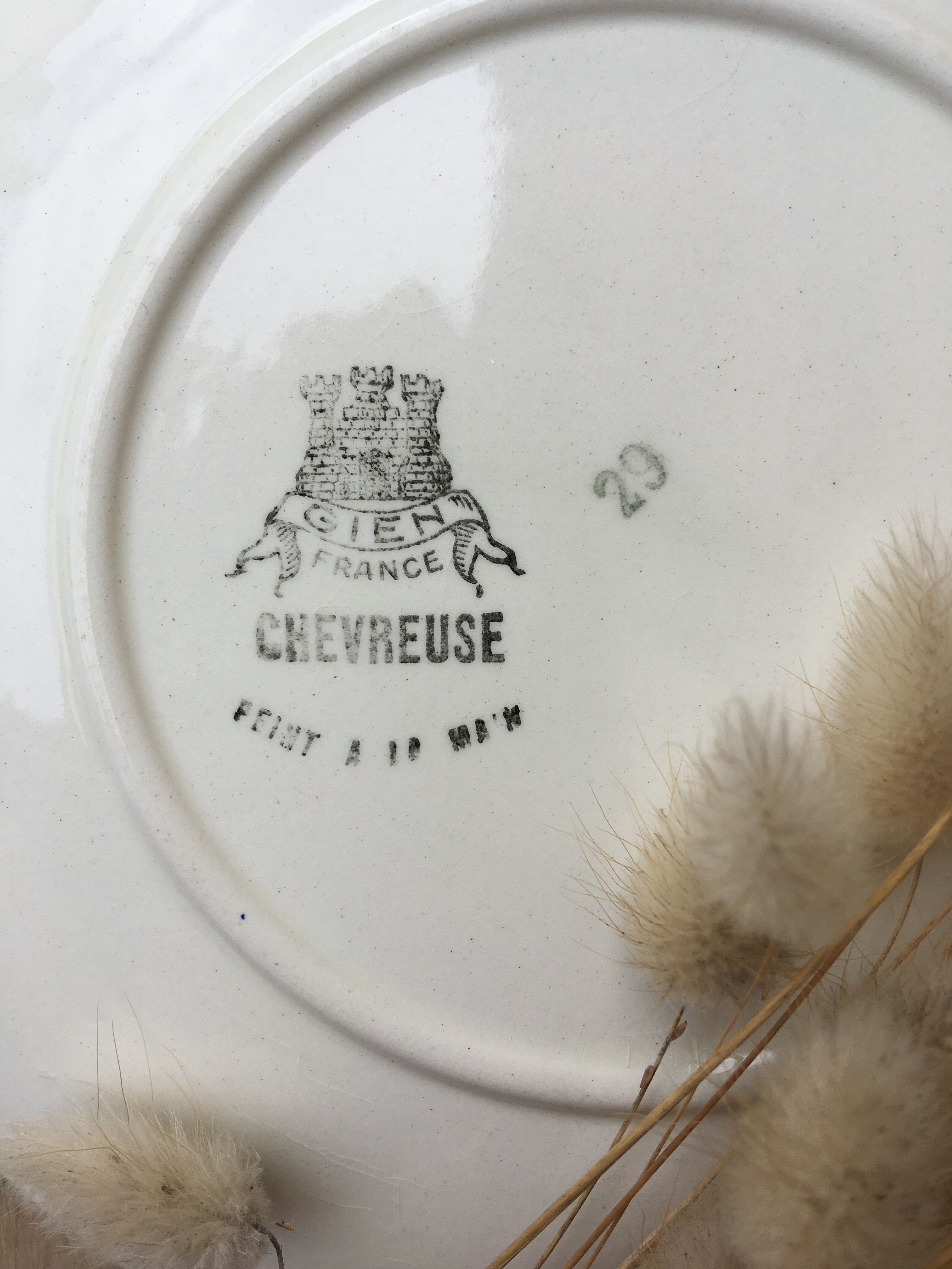 Flowery dessert plates Gien