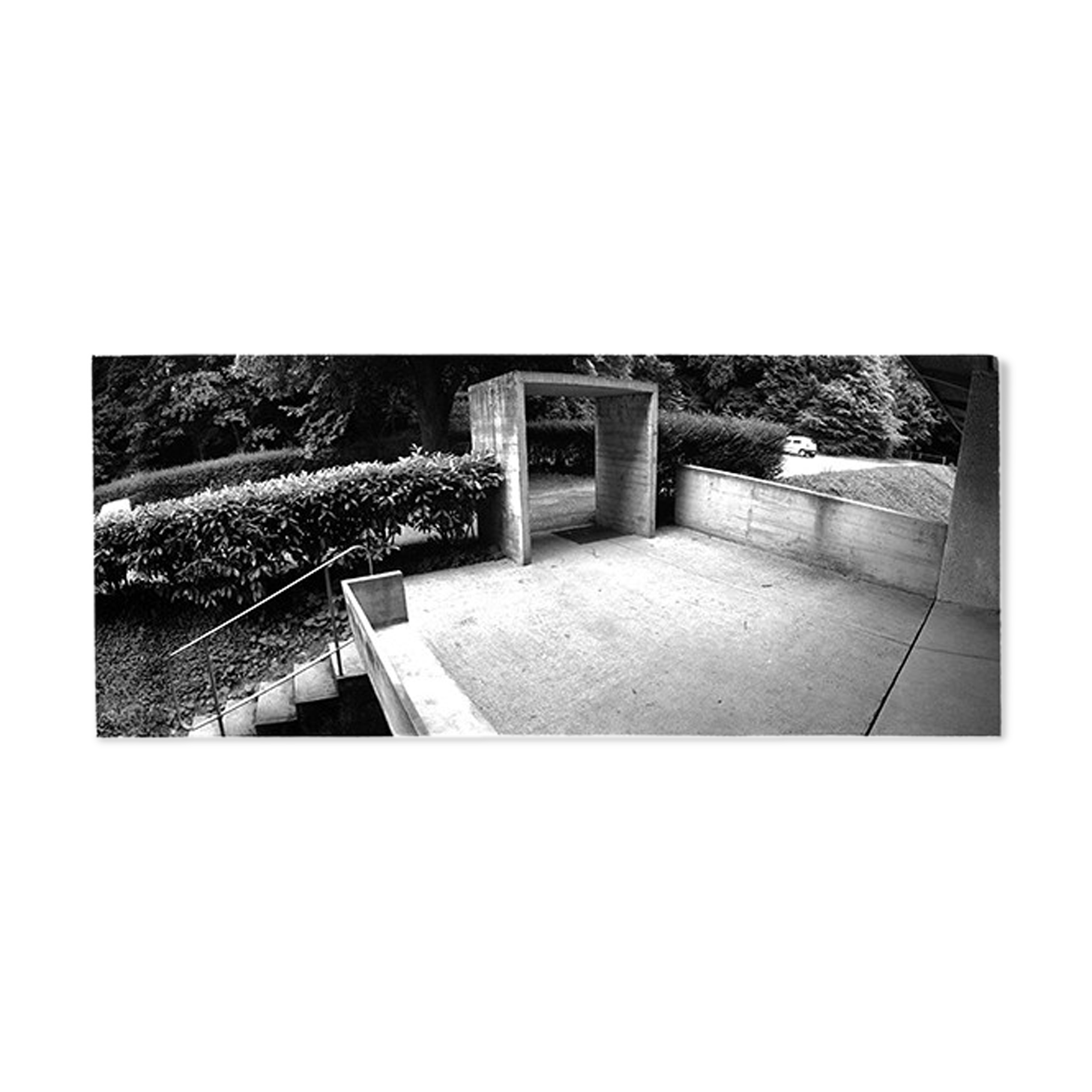 Convent of Tourette Le Corbusier the porch