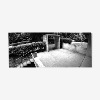 Couvent de la tourette Le Corbusier le porche