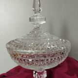 Diamond tip candy dish/sweetheart on crystal base, 1970