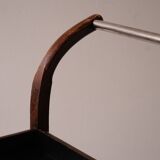 Serving art deco tork