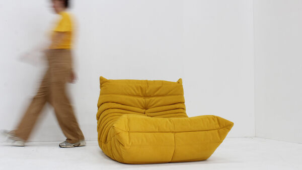 Fauteuil 1 place Togo Michel Ducaroy Alcantara Ligne Roset