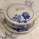 Soup tureen and dish set
