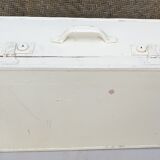 Old wooden cream case