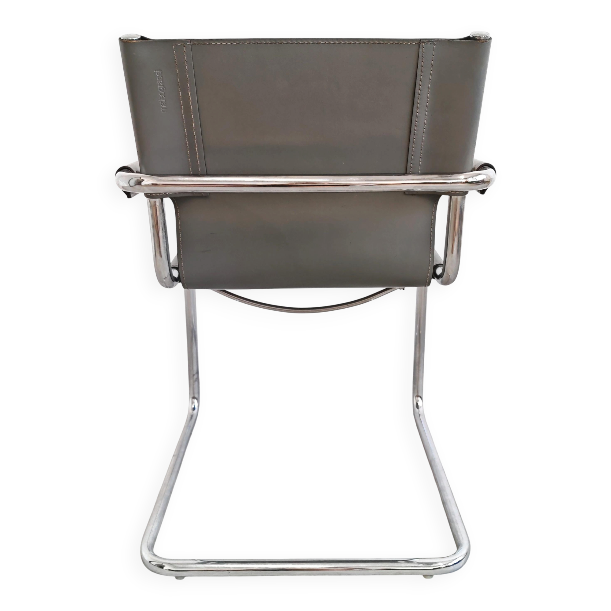 Pair of Bauhaus visitor chairs in leather by Mart Stam, Matteo Grassi