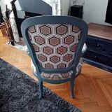 Chair type voltaire graphic patterns