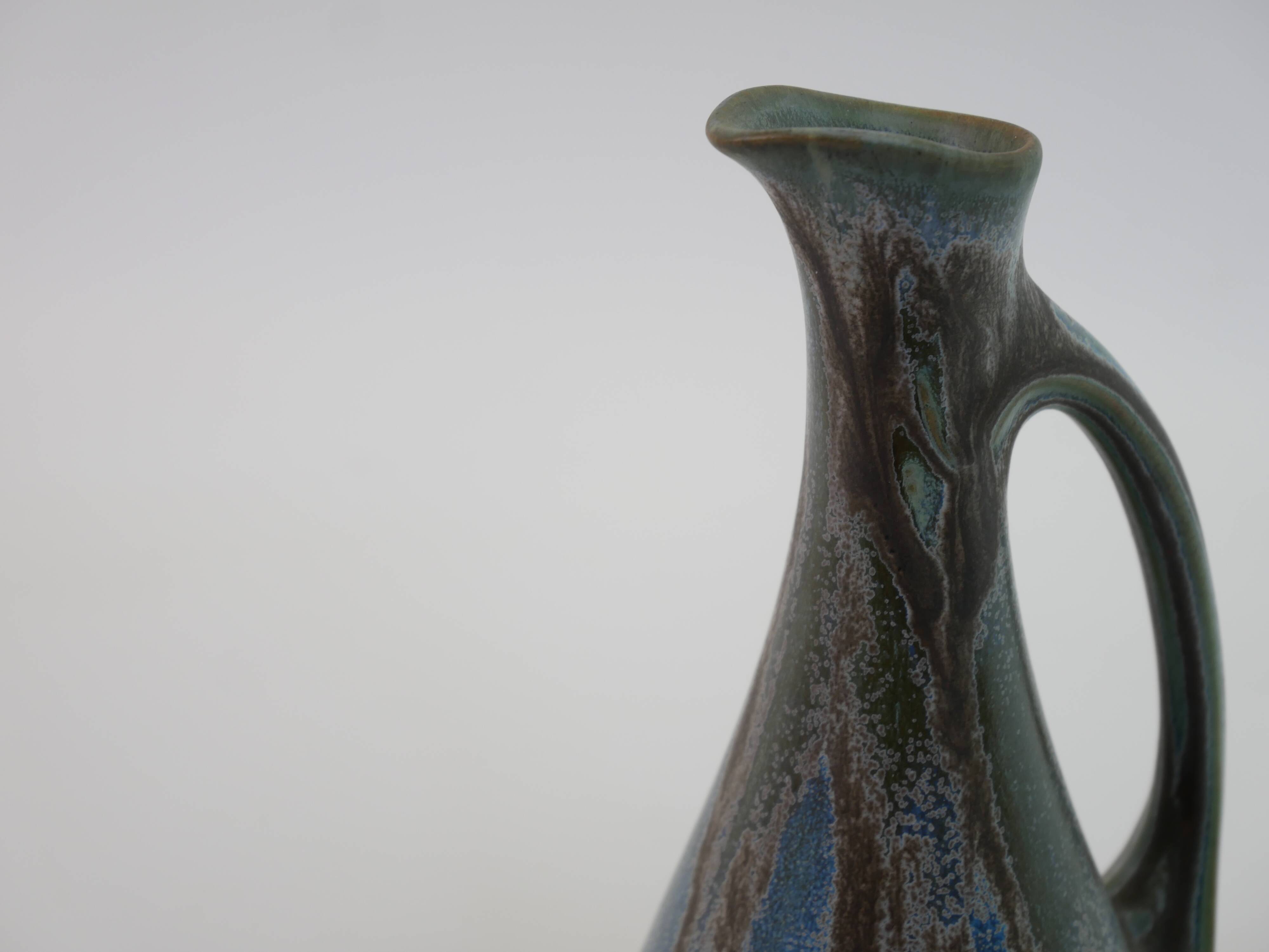 Petit pichet verseuse art déco en céramique des manufactures Denbac