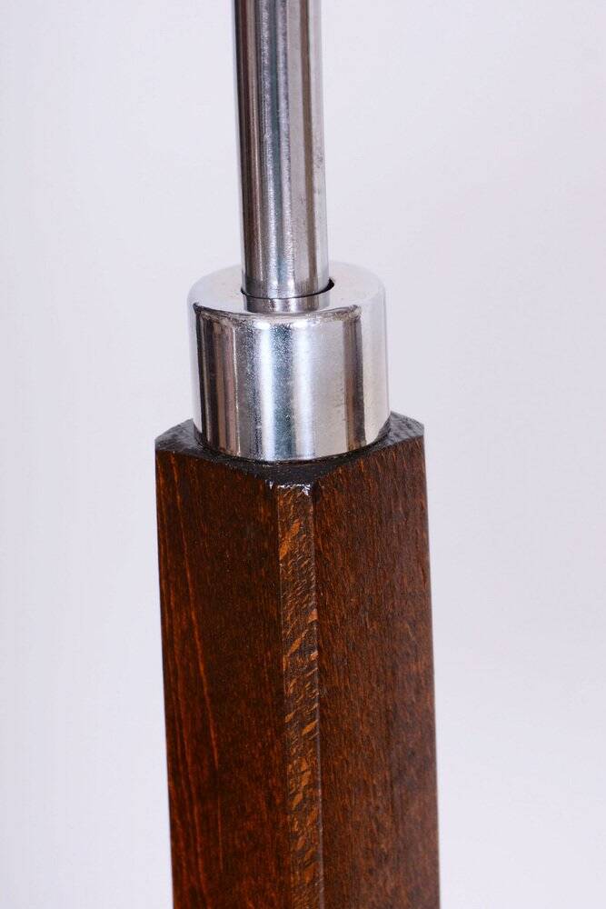 Czech Art Deco Floor Lamp in Walnut attributed to Jindřich Halabala for Up Závody, 1930s