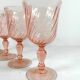 Lot de 4 verres a vin ou eau, roses de Arcoroc