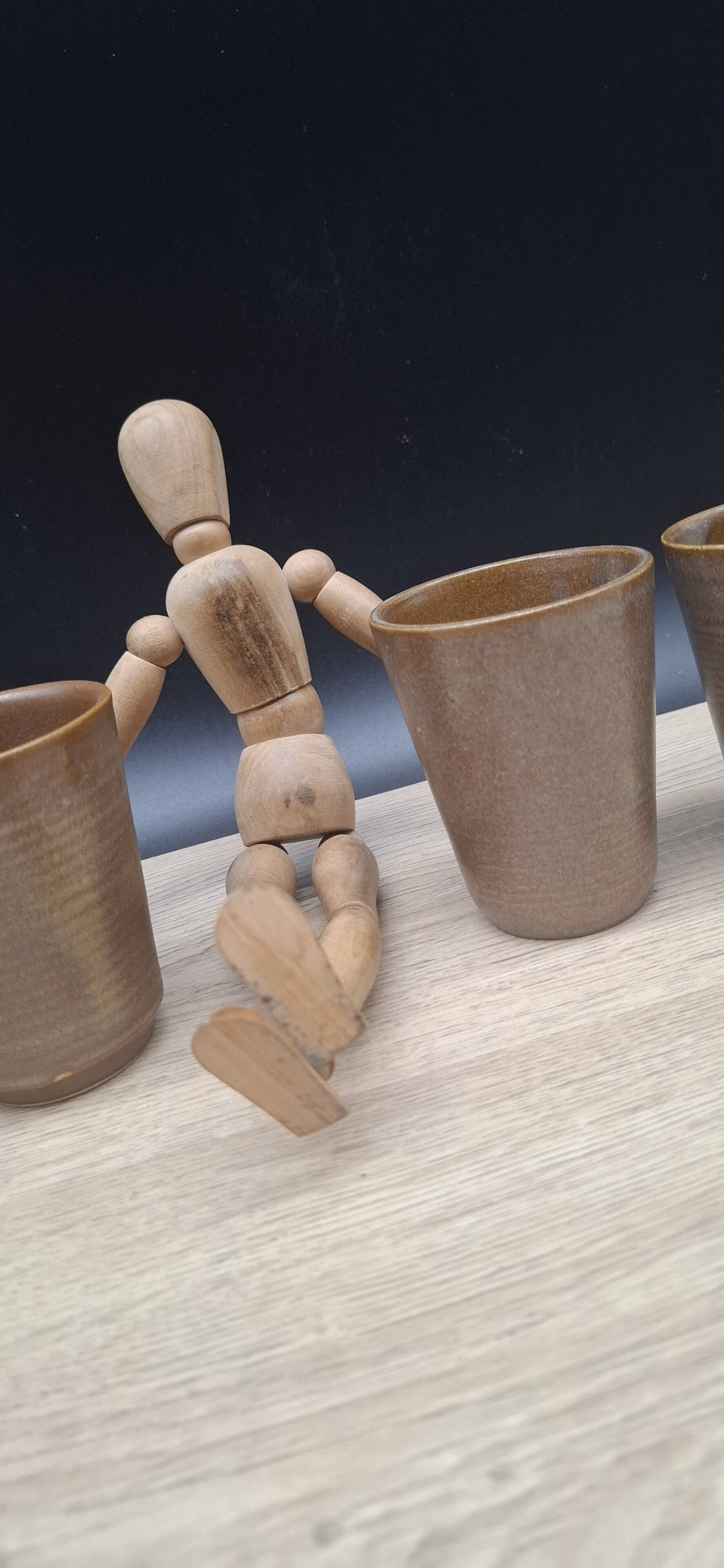 Set of 4 Digoin stoneware cups and tumblers 2