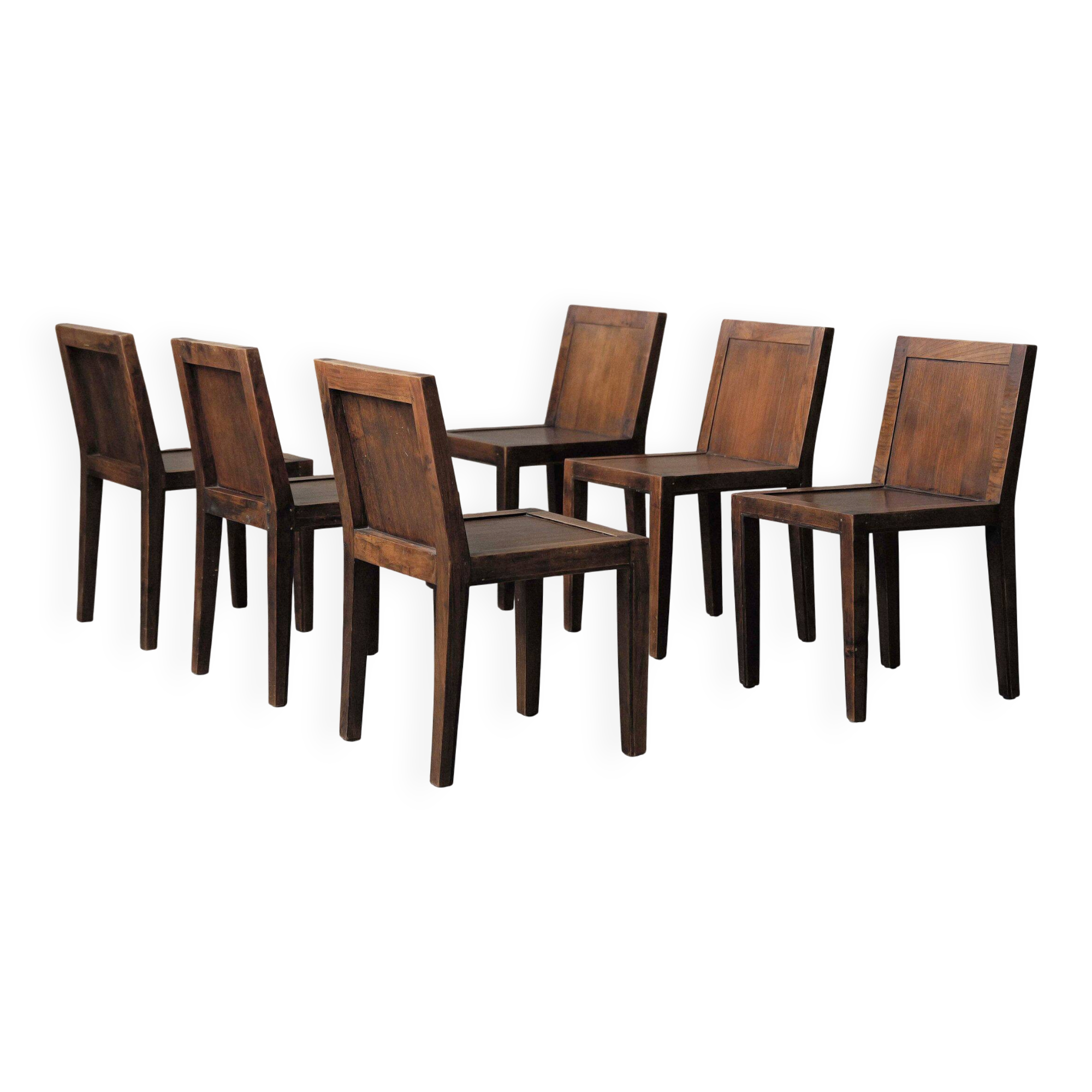 Suite de 6 chaises dartisanales en chêne, France, vers 1970