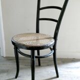 Chaise Thonet avec assise cannée