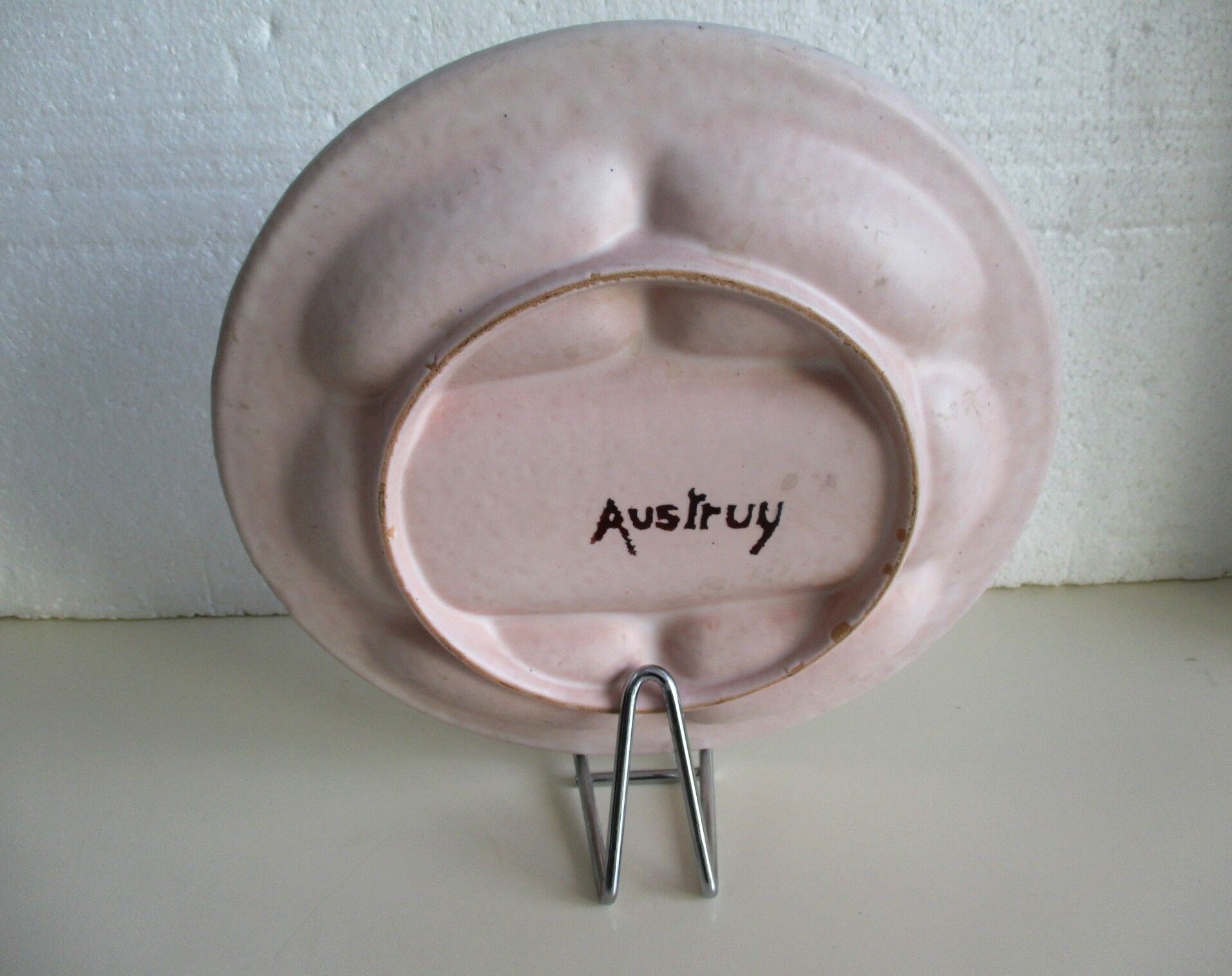 Ceramic plate from Vallauris - Austruy. Presentation dish