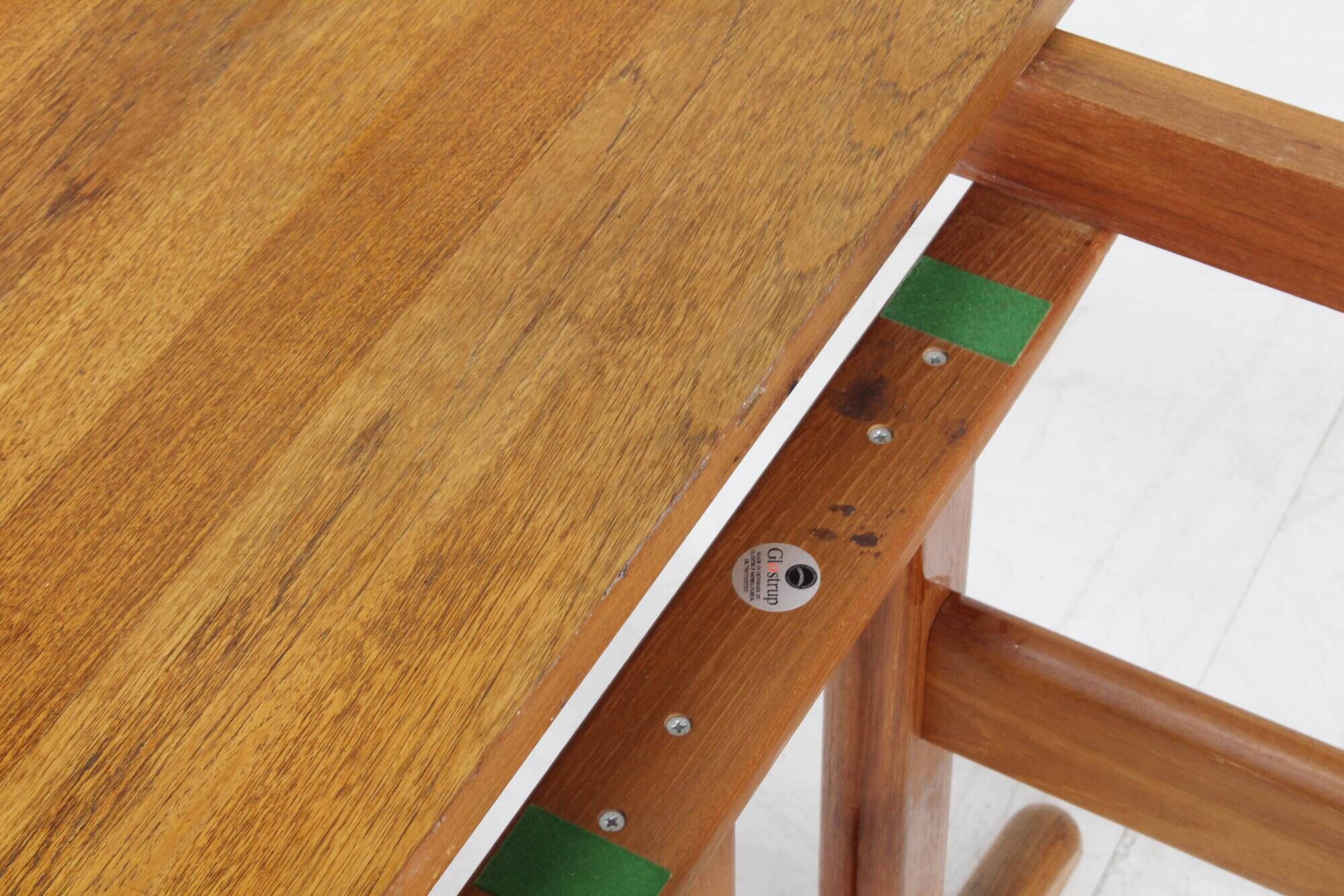 Table à manger ovale extensible vintage Glostrup danoise en teck massif des années 1960