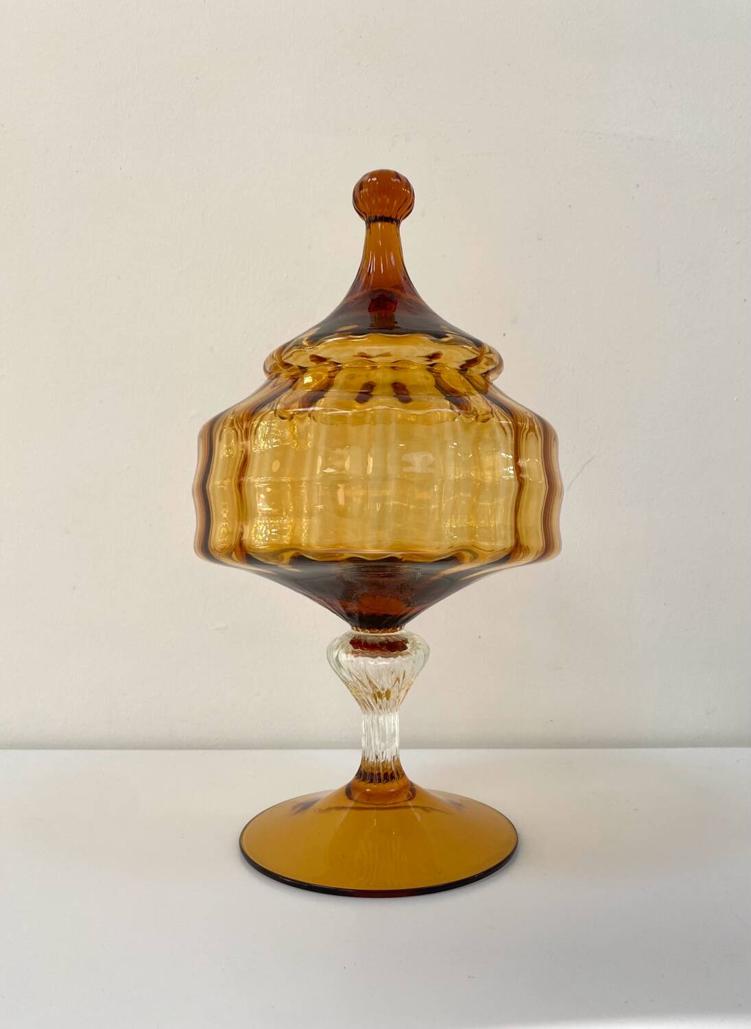 Amber glass dragée dish from Empoli, Italy - 1960s