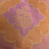 Set of 4 embroidered cushions in coral and pink – 44x44 cm – identical on both sides.